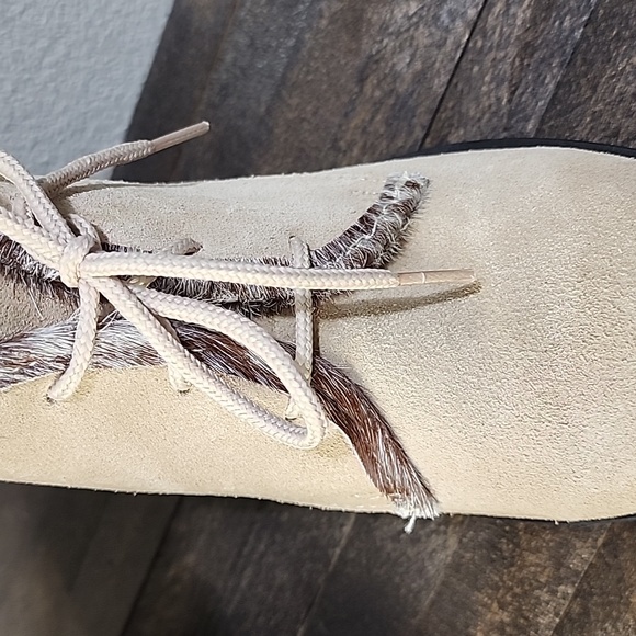 Martino Suede Ankle Bootie Wedges Made in Canada Size 9 - Picture 5 of 15